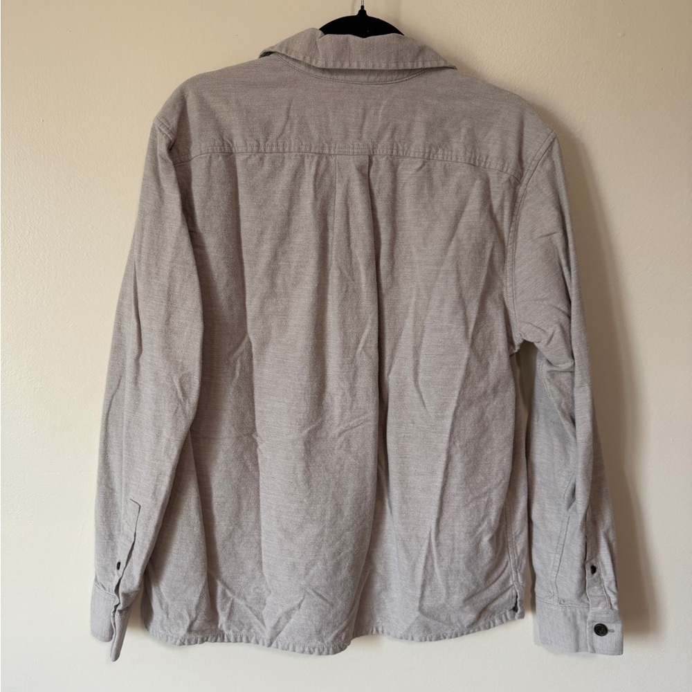 Everlane grey 1/4 Button Shirt Polo Size Medium 100% Cotton Gray Long Sleeve - Picture 3 of 8